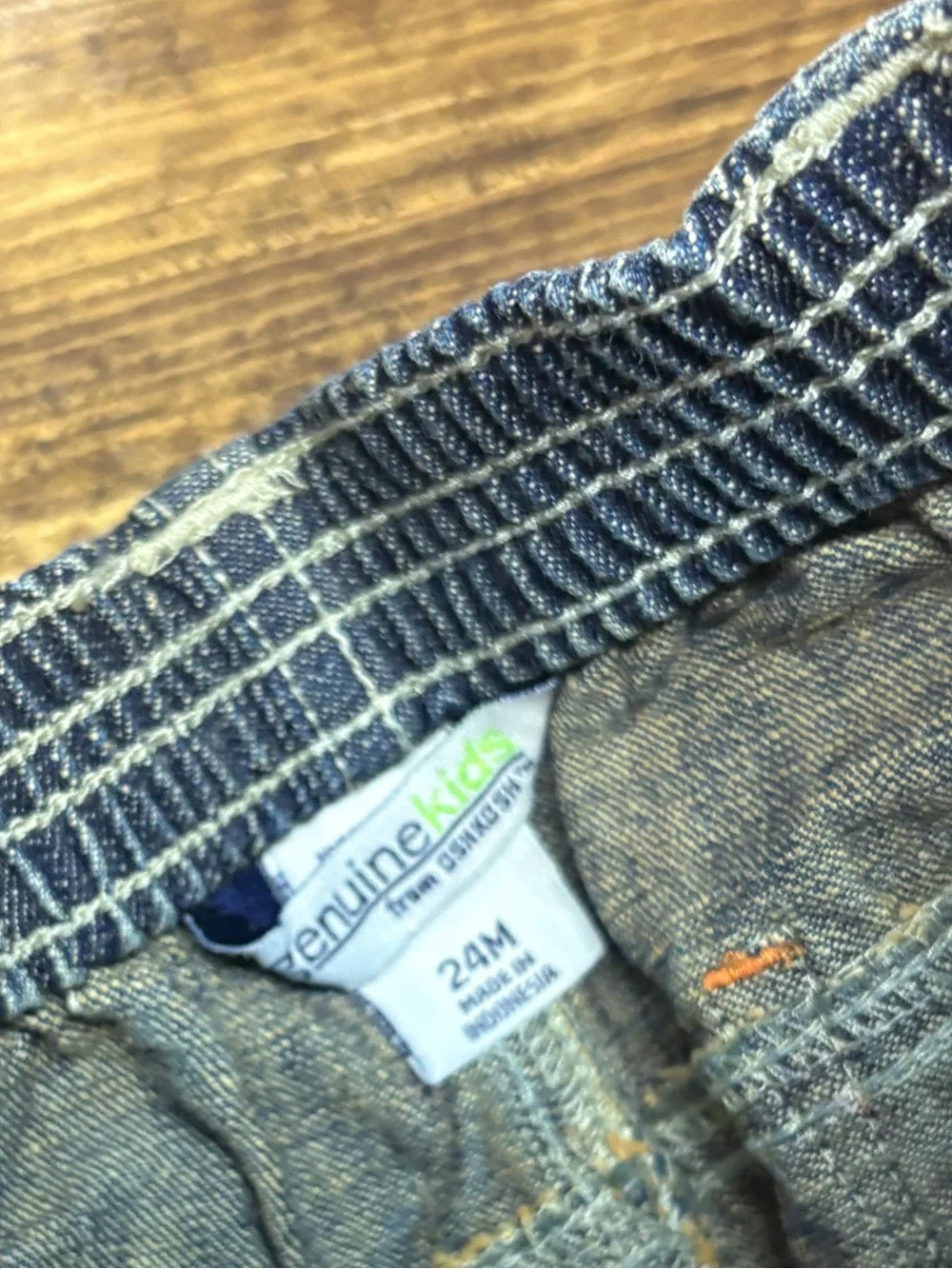 Genuine kids Osh kosh cargo jeans size 24 months